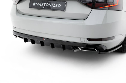 Zadní difuzor V.2 Škoda Superb Liftback / Combi Mk3 černý lesklý plast