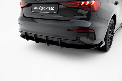 Spoiler zadního nárazníku Street pro + flaps Audi A3 Sedan 8Y černo červený