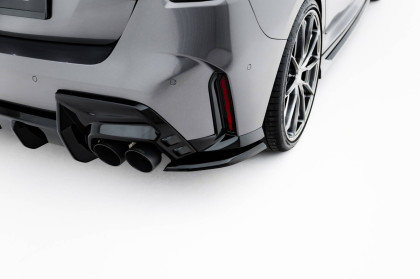 Splittery zadní boční V.1 BMW M135i F70 černý lesklý plast