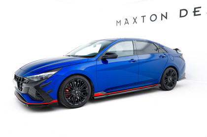 Prahové lišty Hyundai Elantra N Mk7 černý lesklý plast