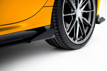 Prahové lišty Street pro + flaps BMW 1 M-Pack F70 černé