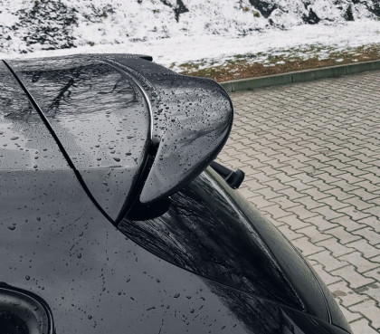 Spoiler-křídlo střešní TFB Seat Leon II
