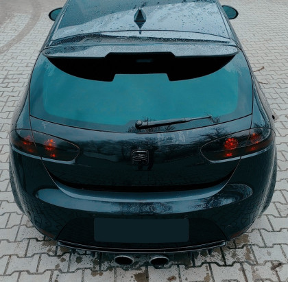 Spoiler-křídlo střešní TFB Seat Leon II