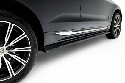 Prahové lišty Volvo XC60 Mk2 černý lesklý plast