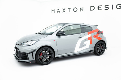 Prahové lišty + Flaps Toyota GR Yaris Mk4 Facelift černý lesklý plast