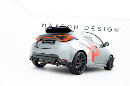 Prodloužení spoileru Toyota GR Yaris Mk4 Facelift černý lesklý plast
