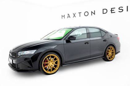 Prahové lišty V.1 Škoda Octavia RS Liftback / Combi Mk4 / Mk4 Facelift černý lesklý plast