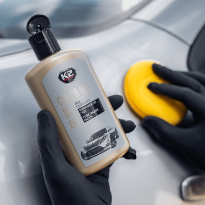 Leštěnka barevná s voskem K2 250ml - stříbrná