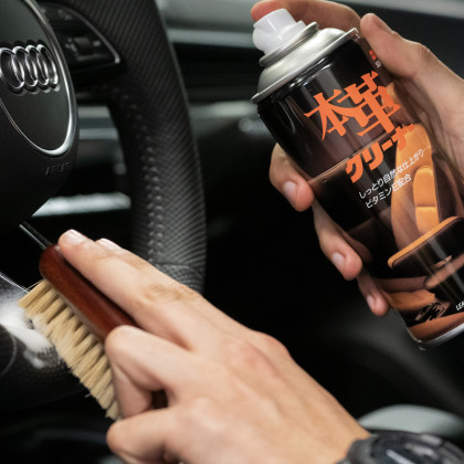 Soft99 - Leather Seat Cleaner, čistič kůže ve spreji, 300 ml