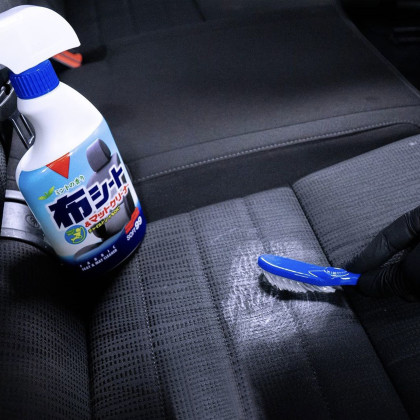 Soft99 - Fabric Seat Cleaner, čistič autopotahů, 400 ml