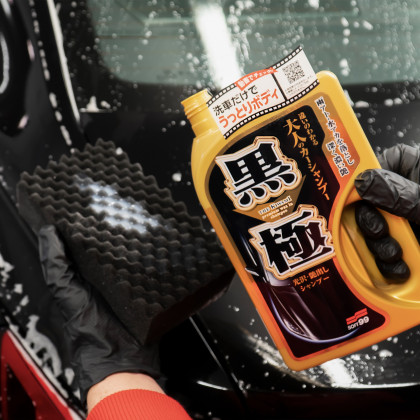 Soft99 - Extreme Gloss "The Kiwami" Shampoo Dark, šampón, 750 ml