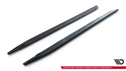 Prahové lišty V.1 BMW M135i M Performance F70 černý lesklý plast