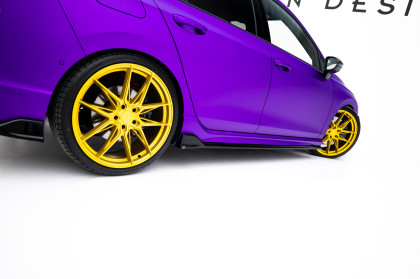 Prahové lišty V.4 Volkswagen Golf R Mk8 / Mk8 Facelift černý lesklý plast