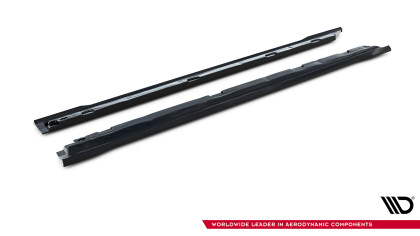 Prahové lišty V.1 Škoda Superb Mk4 černý lesklý plast