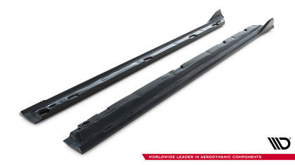 Prahové lišty V.2 Škoda Superb Mk4 černý lesklý plast