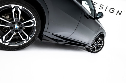 Prahové lišty BMW X2 M-Pack U10 černý lesklý plast