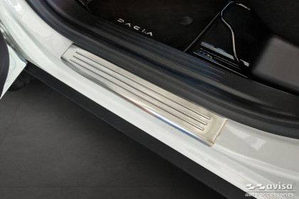 Prahové ochranné nerezové lišty Avisa pro Dacia Duster 3 2024-  stříbrné broušené
