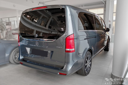 Nerezová ochranná lišta zadního nárazníku Avisa pro Mercedes V Klasa W447/ Vito 3 černá