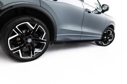 Prahové lišty Volkswagen Tiguan R-Line Mk3 černý lesklý plast