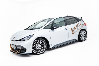 Prahové lišty Street pro Cupra Born Mk1 černo červené