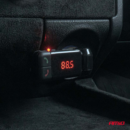 FM transmitter 2×USB-A 12V 24V AMIO-04650