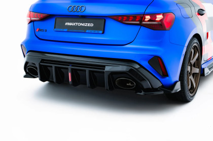 Zadní difuzor Audi RS3 8Y Sportback 8Y Facelift (verze s ledkovým světlem) černý lesklý plast