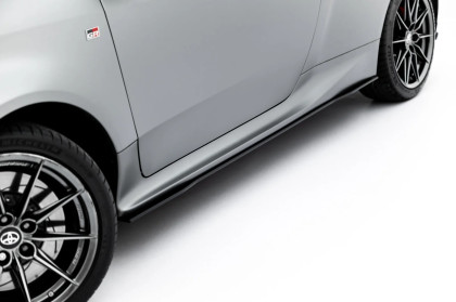 Prahové lišty Street pro Toyota GR Yaris Mk4 Facelift černé