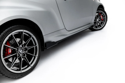 Prahové lišty Street pro + flaps Toyota GR Yaris Mk4 Facelift černé