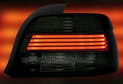 Zadní světla LED BMW E39 limo 00-03 Facelift červená/kouřová