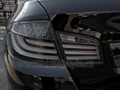 Zadní světla LED LightBar BMW 5 F10 sedan 10-13 kouřová