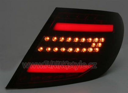 Zadní světla LED Lightbar Mercedes-Benz W204 07-11 červená/kouřová