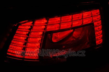 Zadní světla LED VW Passat B7 sedan 10-14 červená/kouřová