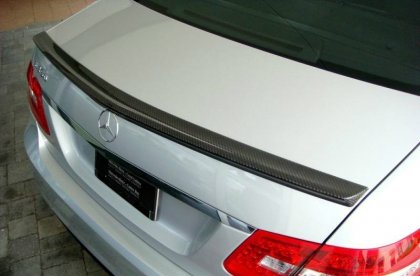 Lotka Mercedes E W212 4D Carbon