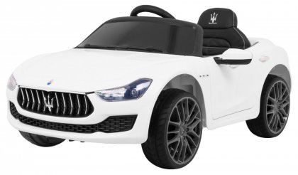 Maserati Ghibli Vehicle White