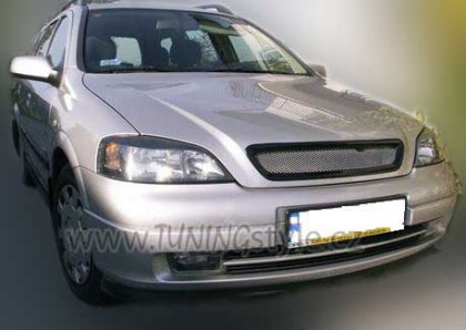 Maska bez znaku TFB Opel Astra G