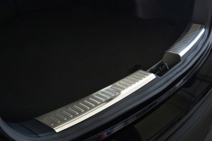 Nerezová ochranná lišta vnitřní hrany kufru  Mazda CX-5 12-17