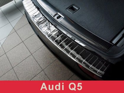 Nerezová ochranná lišta zadního nárazníku Audi SQ5 žebrovaná 2013-2016