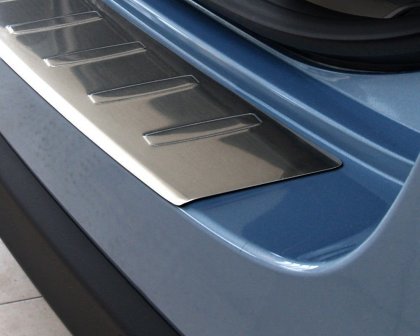Nerezová ochranná lišta zadního nárazníku Hyundai i40 Wagon (Kombi) 11-16