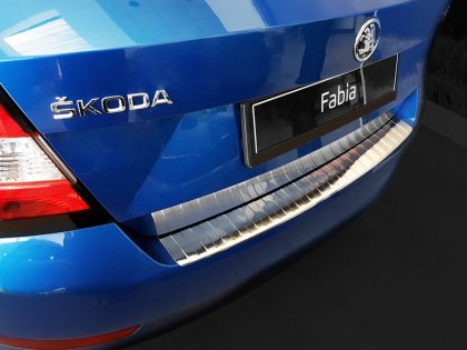 Nerezová ochranná lišta zadního nárazníku Škoda Fabia III 18-