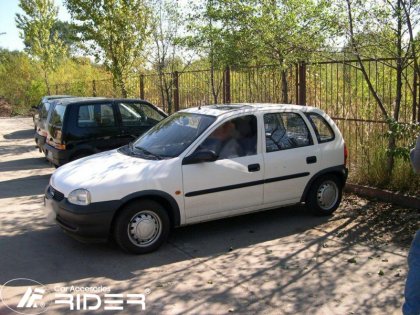 Ochranné lišty dveří - Opel Corsa B 5dv. 93- htb