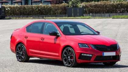 Přední nárazník Škoda Octavia 3 2017-2019 RS