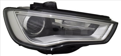 Přední světlo pravé - AUDI A3 III 2012-2016 Chromované - xenon