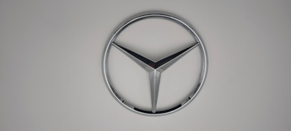 Přední znak - logo hvězda Mercedes  - A1638880086 - Originál