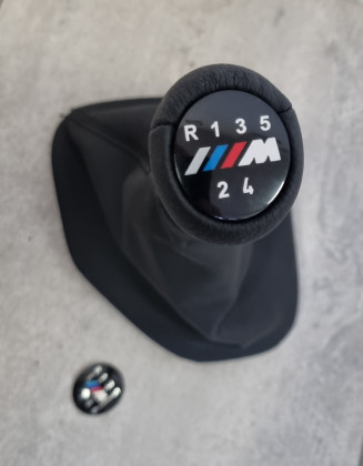 Řadící páka s manžetou BMW E39 M style,  6st
