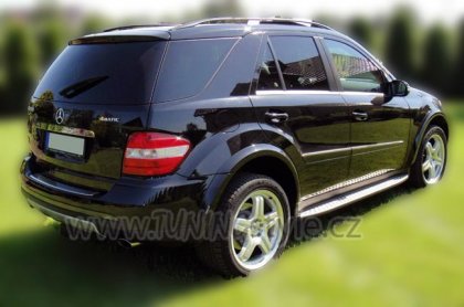 Rozšířené lemy nadkolí AMG look TFB Mercedes ML W164