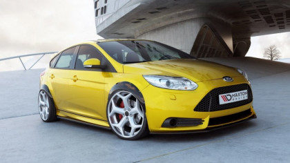 Rozšíření blatníků Ford Focus MK3 ST 12-14 carbon look