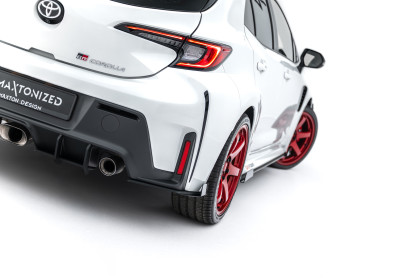 Splittery zadní boční Street Pro + flaps Toyota GR Corolla Mk12 černo červené