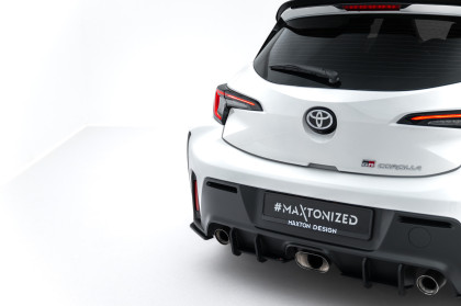 Spoiler zadního nárazníku Street pro Toyota GR Corolla Mk12 červený