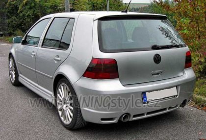 Zadní nárazník VW Golf 4 R32 design