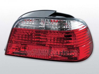 Zadní světla BMW E38 červená